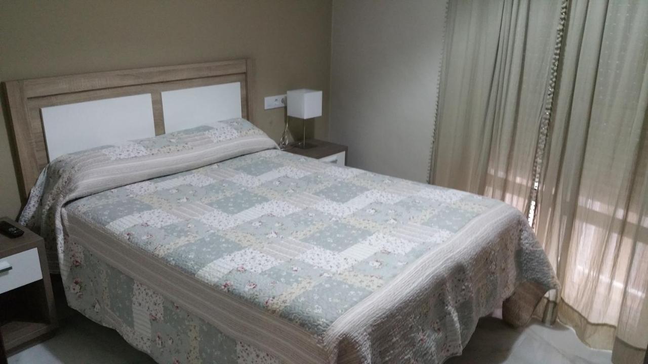 Hostal Tilos Malaga Luaran gambar